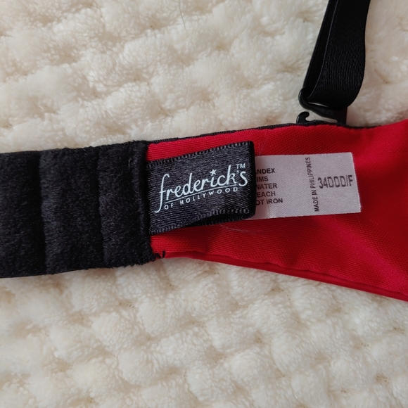 Fredricks of Hollywood bra.  SIZE 34 DDD - Picture 3 of 9